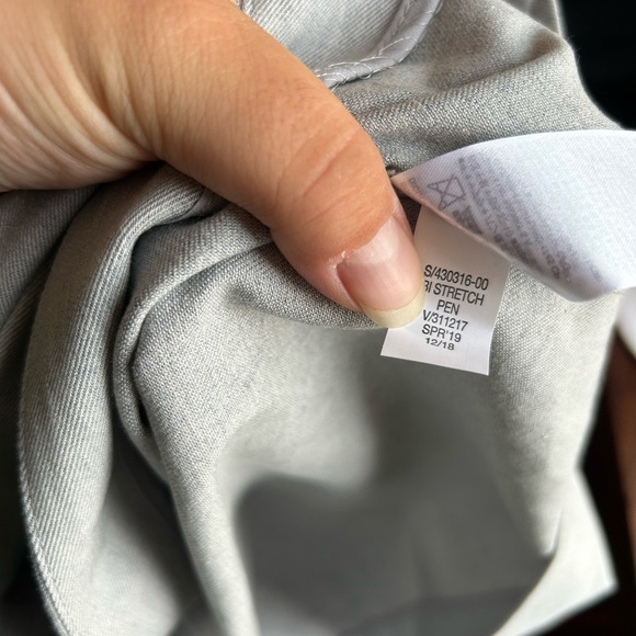 NWOT BANANA REPUBLIC STRETCHY PENCIL SKIRT - Picture 5 of 5